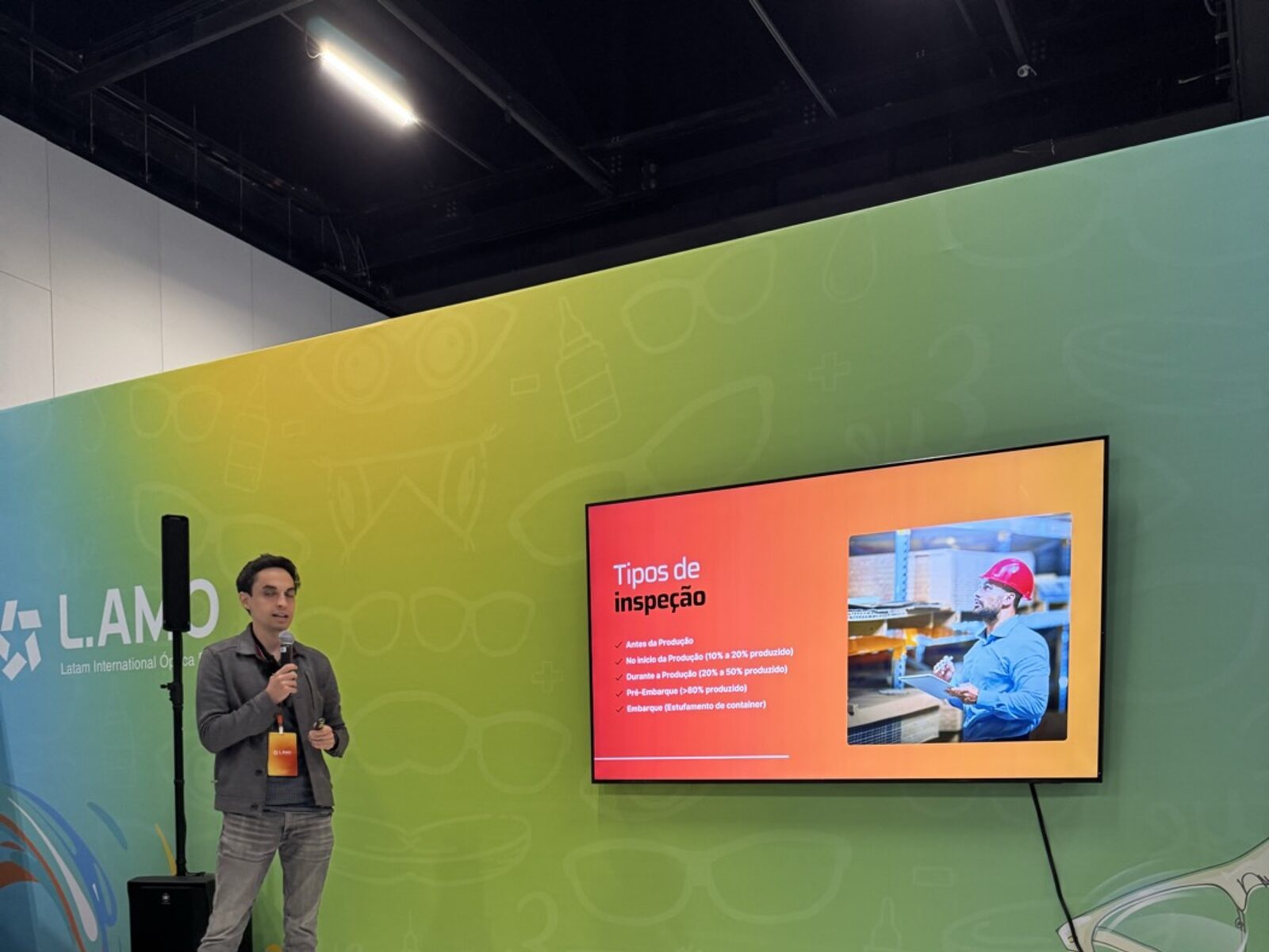 Guelcos presenting the types of factory inspection at the LAMO trade fair